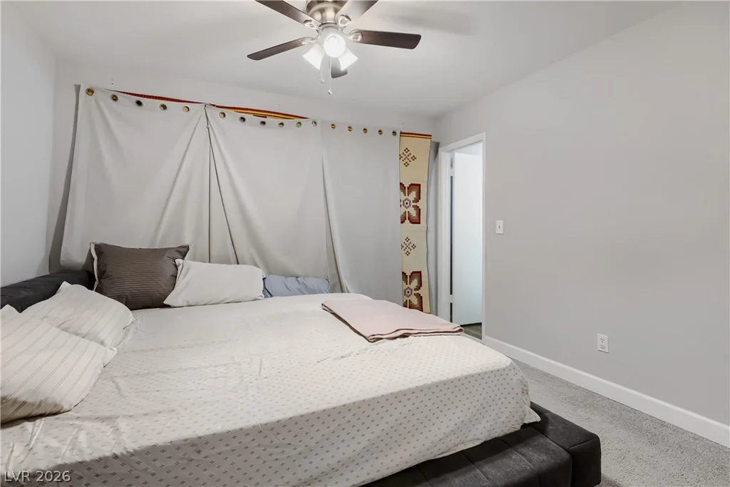 4421 Ash, Las Vegas, NV 89110