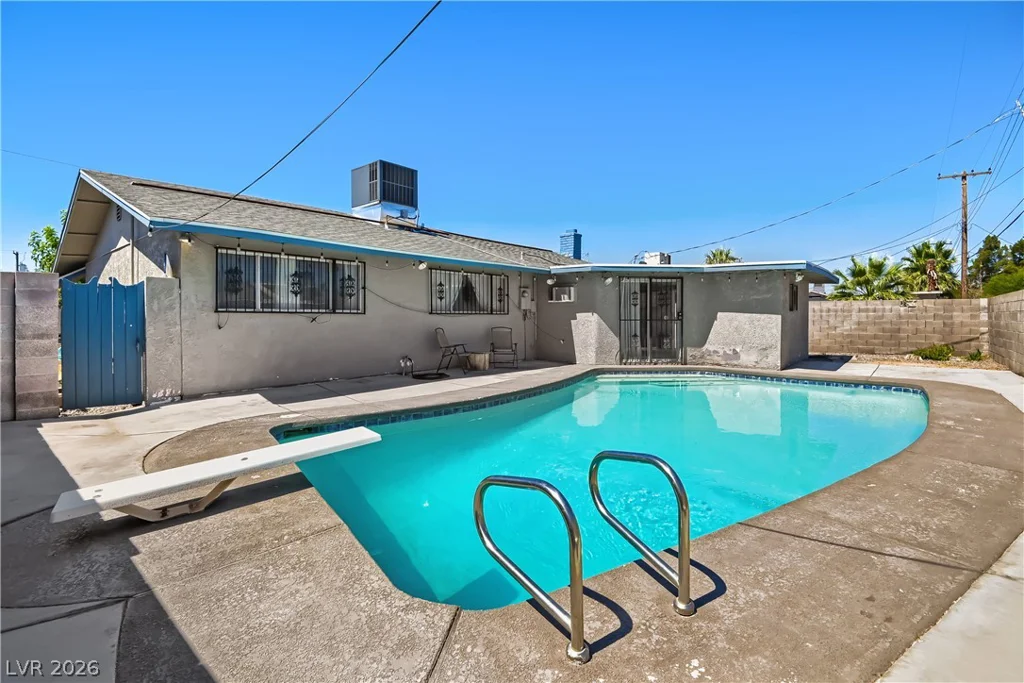 4421 Ash, Las Vegas, NV 89110