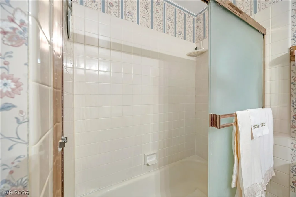 5198 Wilbur, Las Vegas, NV 89119
