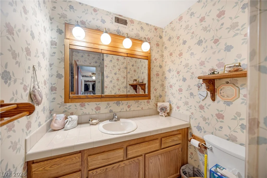 5198 Wilbur, Las Vegas, NV 89119