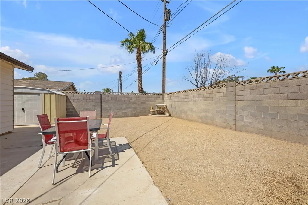 5198 Wilbur, Las Vegas, NV 89119