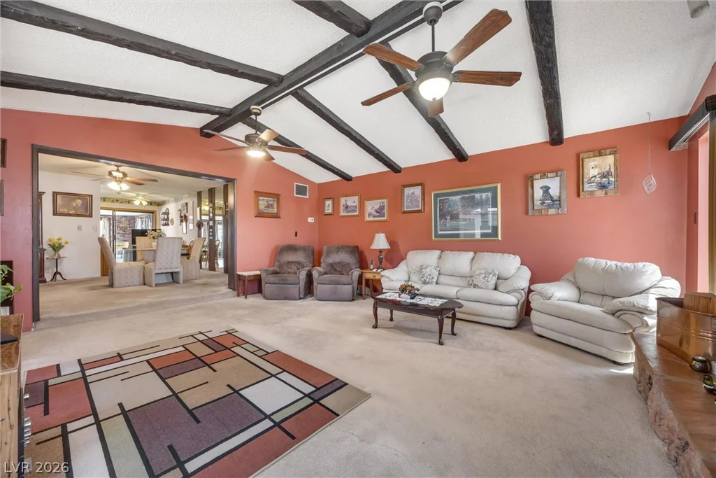 5198 Wilbur, Las Vegas, NV 89119