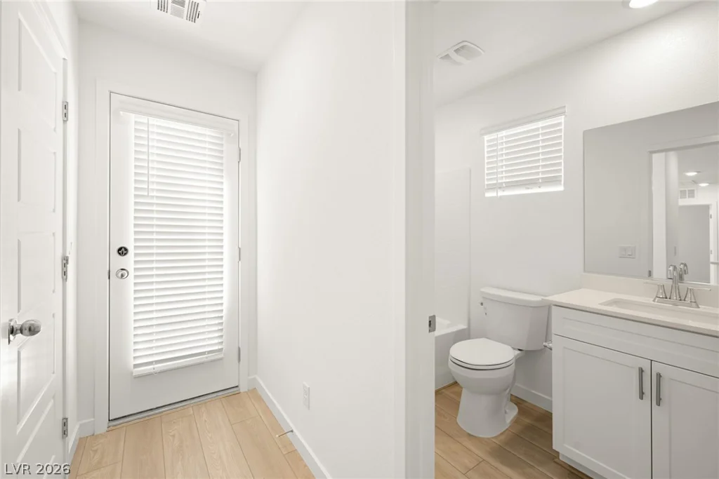 435 Grunt, North Las Vegas, NV 89031