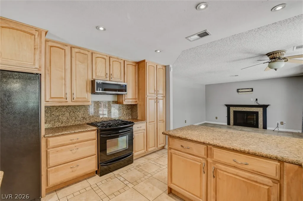 1827 Escondido, Henderson, NV 89074