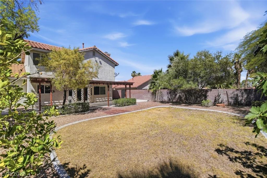 1827 Escondido, Henderson, NV 89074