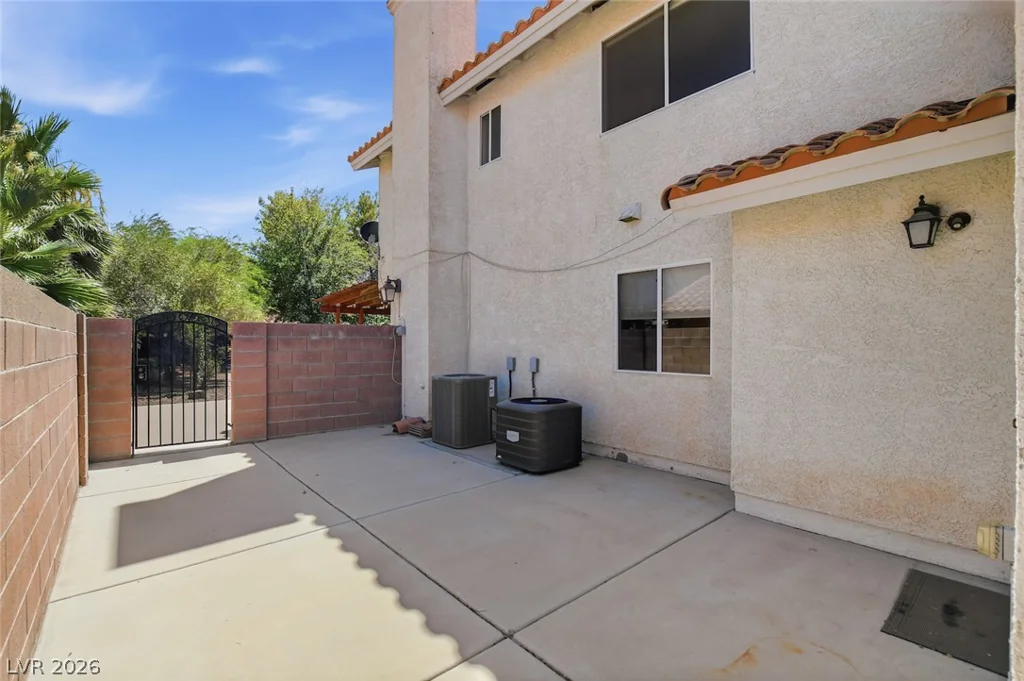 1827 Escondido, Henderson, NV 89074