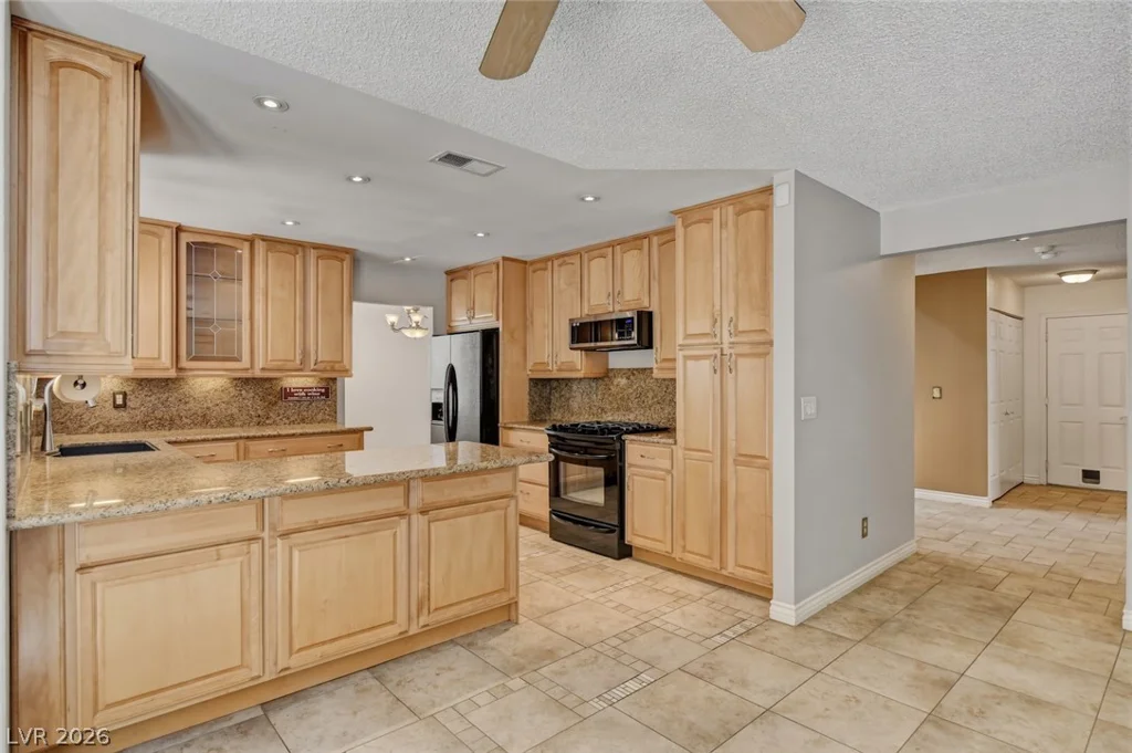 1827 Escondido, Henderson, NV 89074