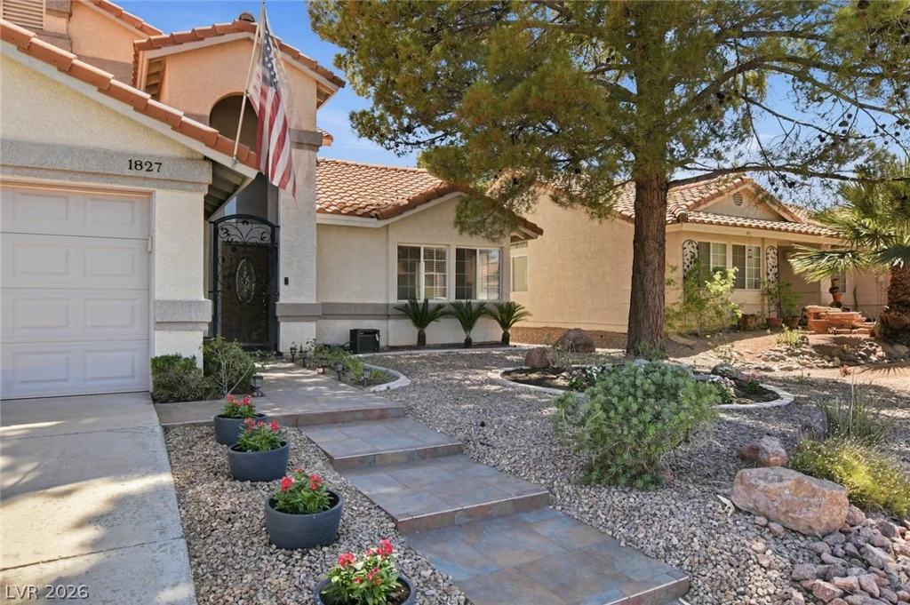 1827 Escondido, Henderson, NV 89074