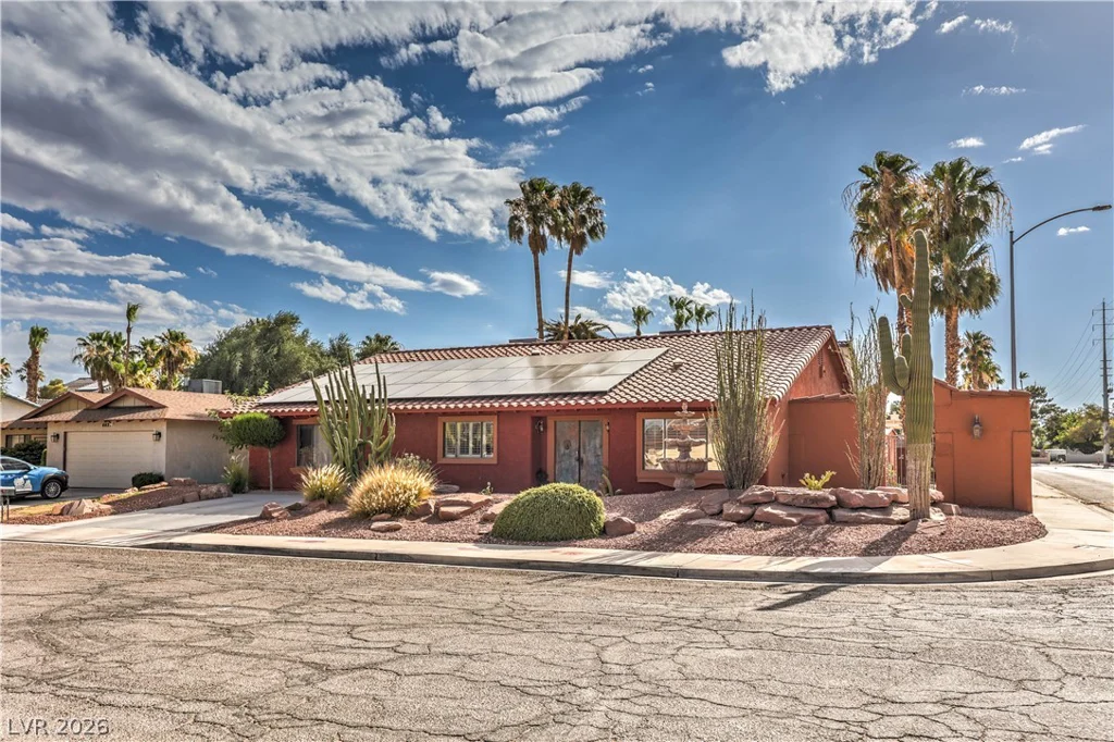 4411 Paseo El Rio, Las Vegas, NV 89121