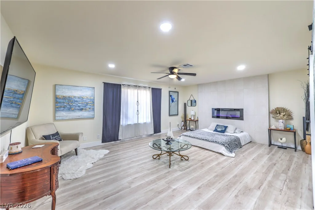 4411 Paseo El Rio, Las Vegas, NV 89121