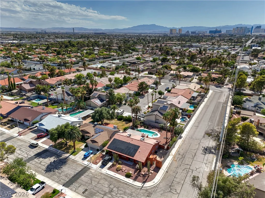 4411 Paseo El Rio, Las Vegas, NV 89121