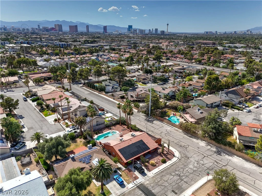 4411 Paseo El Rio, Las Vegas, NV 89121