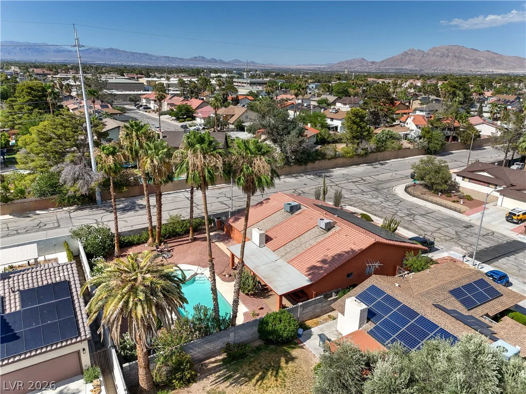 4411 Paseo El Rio, Las Vegas, NV 89121