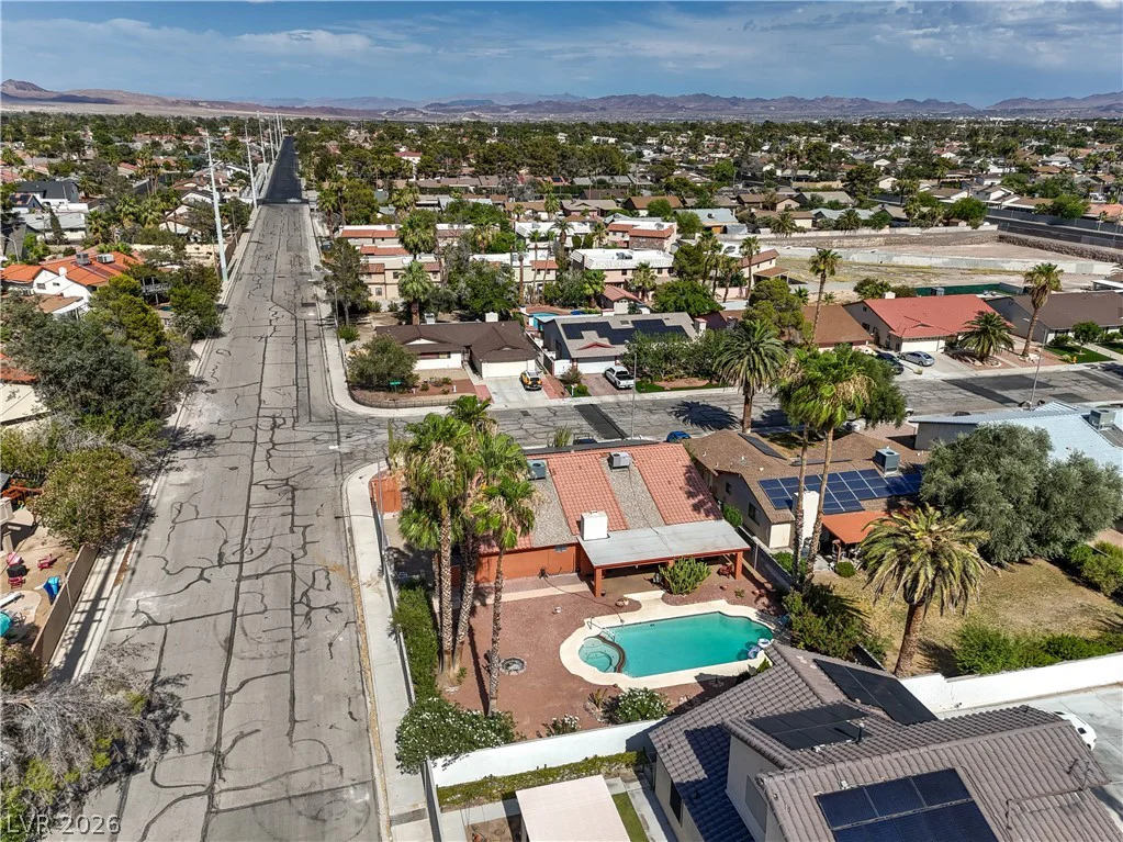 4411 Paseo El Rio, Las Vegas, NV 89121