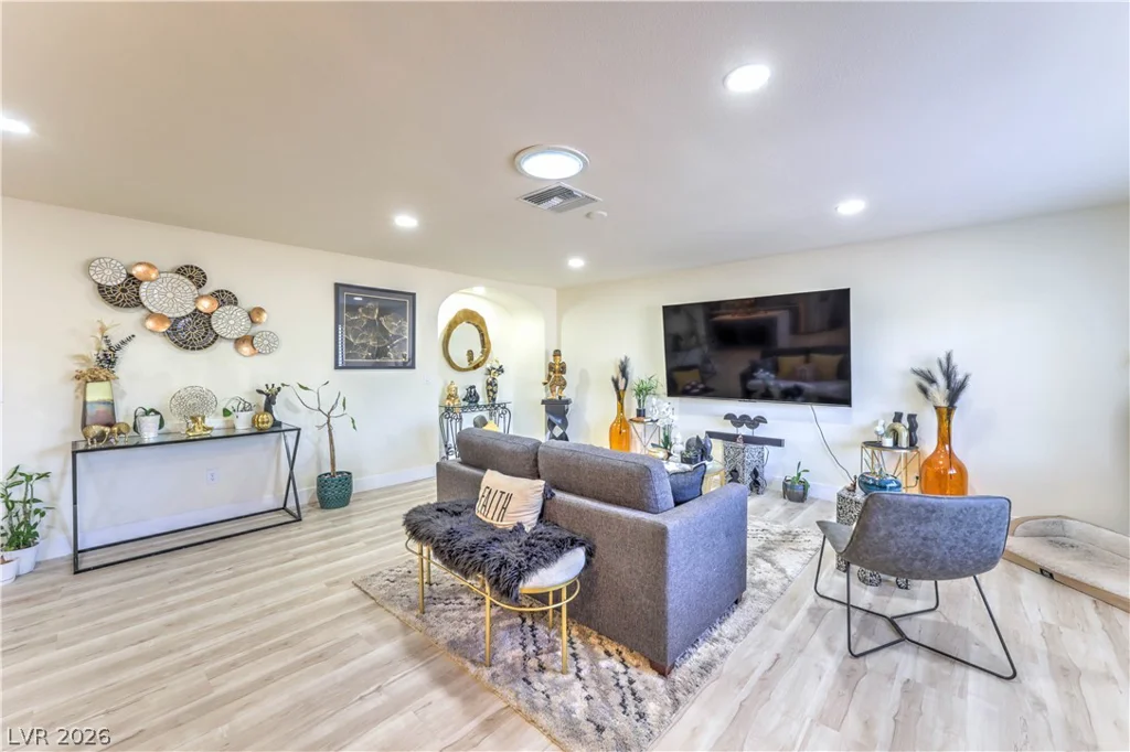 4411 Paseo El Rio, Las Vegas, NV 89121
