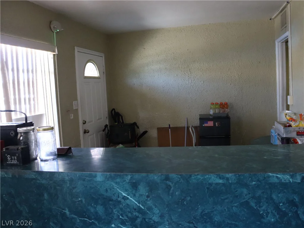 1812 Santa Paula, Las Vegas, NV 89104