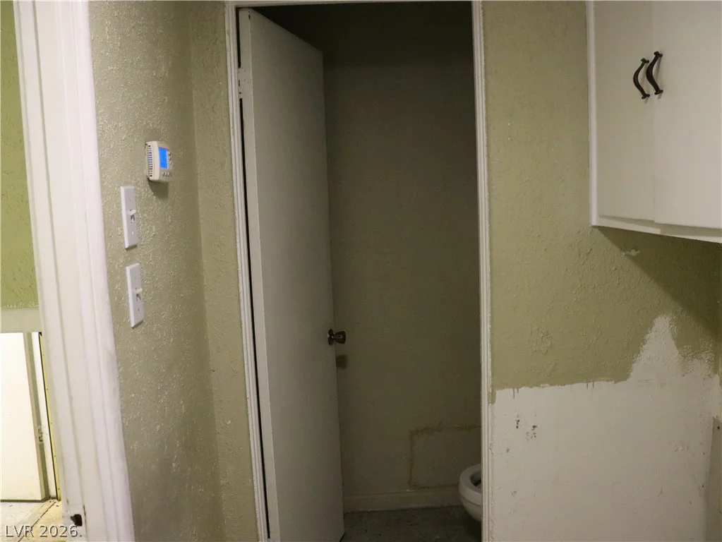 1812 Santa Paula, Las Vegas, NV 89104