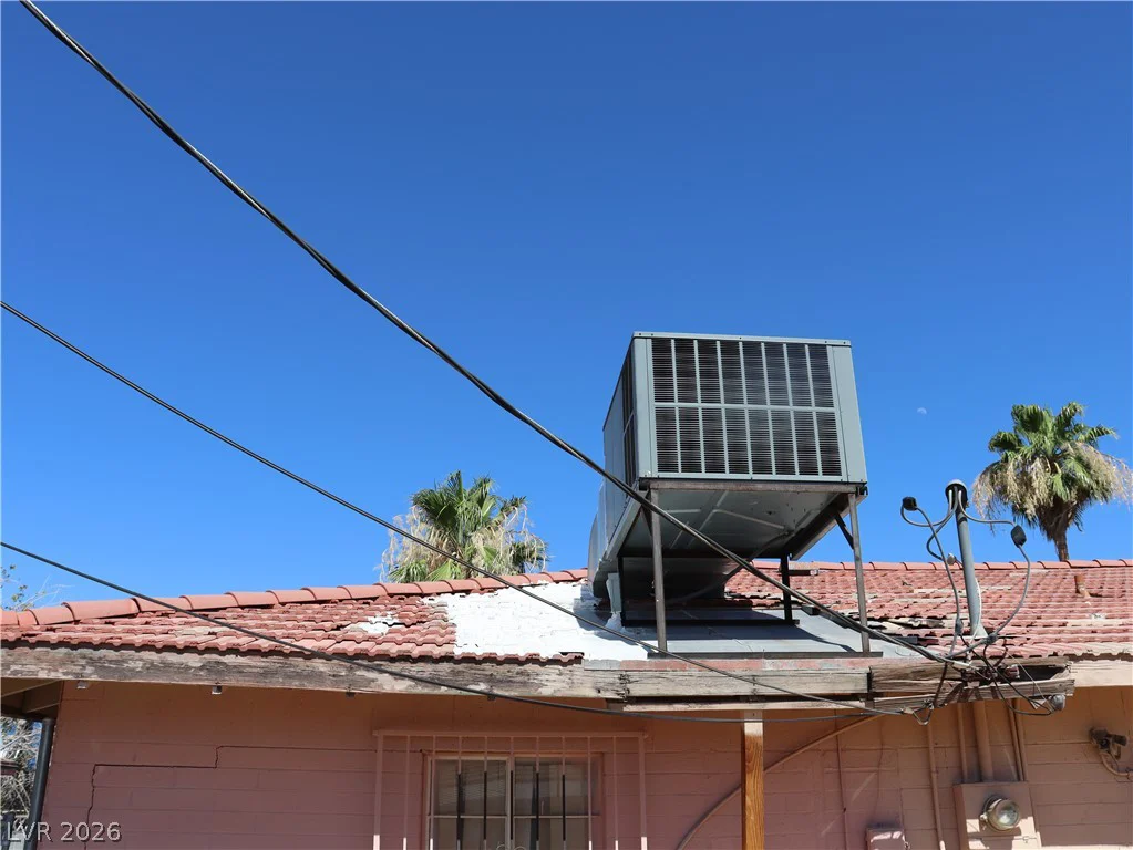 1812 Santa Paula, Las Vegas, NV 89104
