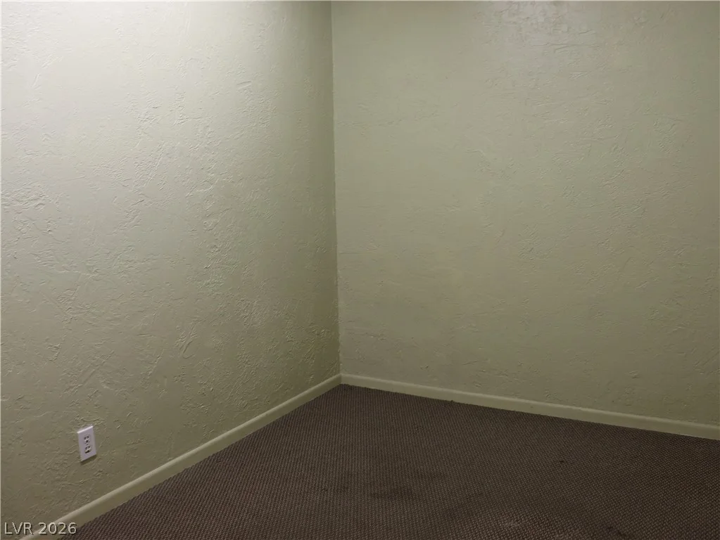 1812 Santa Paula, Las Vegas, NV 89104