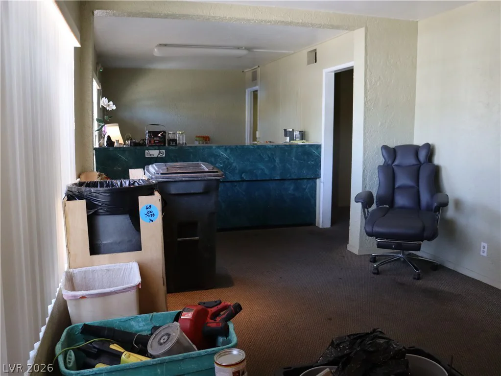 1812 Santa Paula, Las Vegas, NV 89104