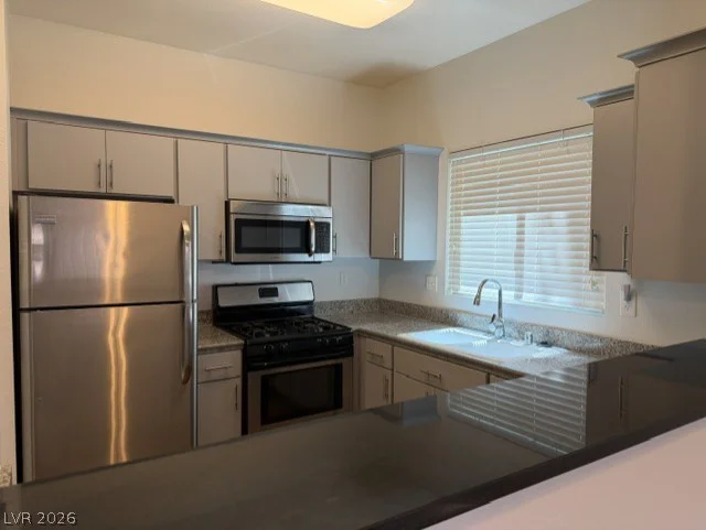 5250 Rainbow, Las Vegas, NV 89118