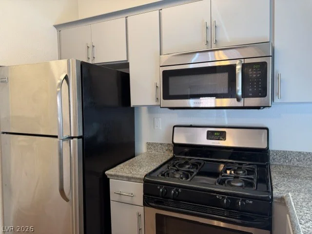 5250 Rainbow, Las Vegas, NV 89118