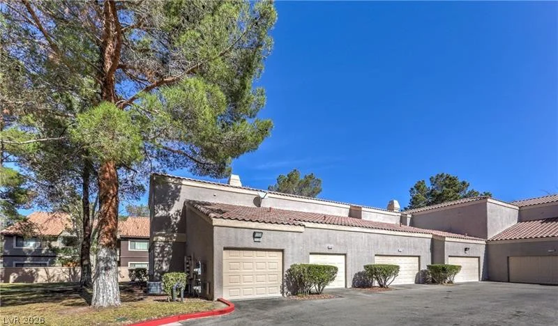 5250 Rainbow, Las Vegas, NV 89118