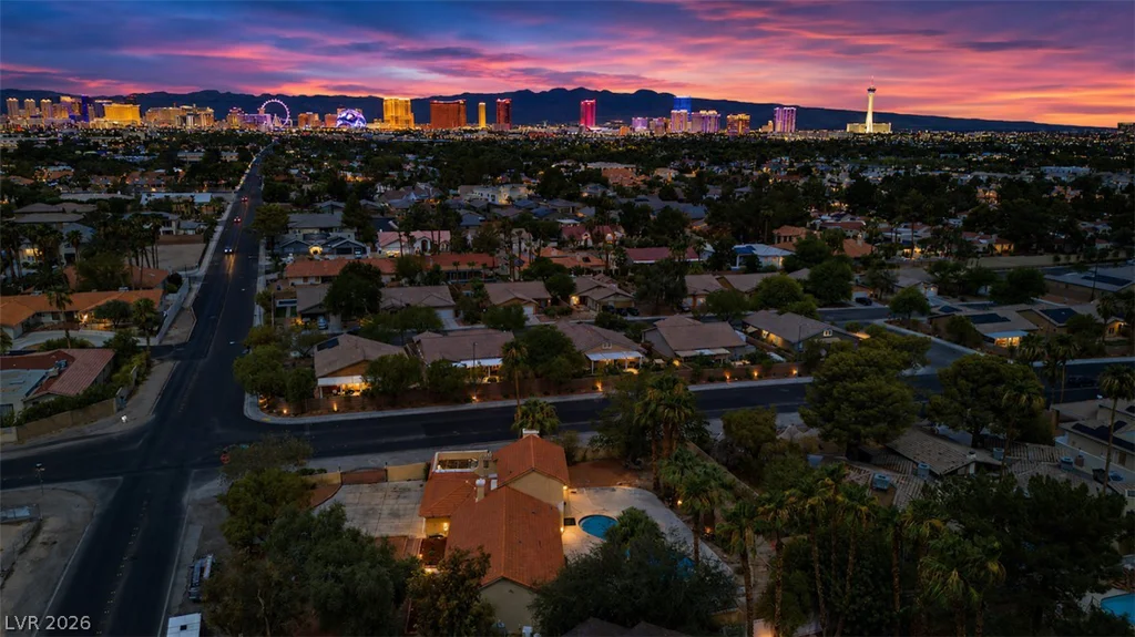 3010 Viking, Las Vegas, NV 89121