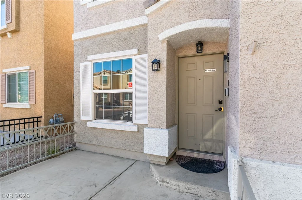 10353 Midseason Mist, Las Vegas, NV 89183