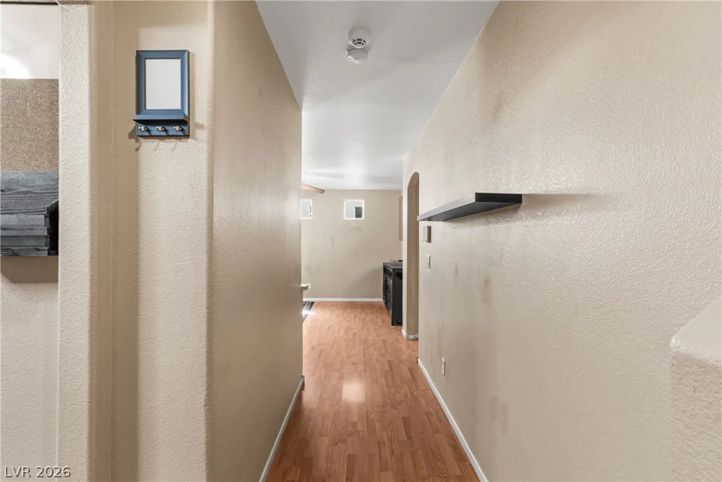 10353 Midseason Mist, Las Vegas, NV 89183