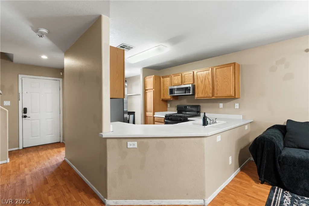 10353 Midseason Mist, Las Vegas, NV 89183
