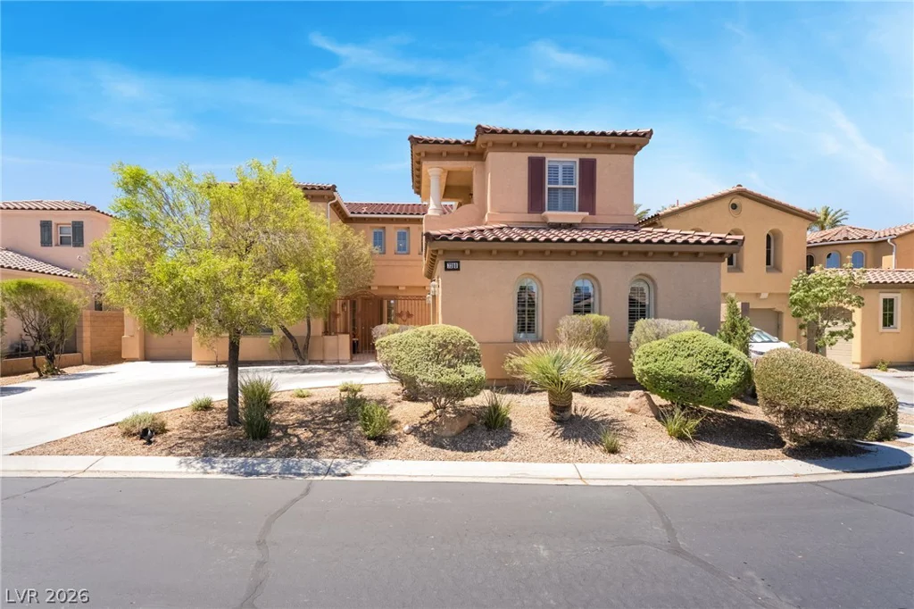7390 Salvadora, Las Vegas, NV 89113