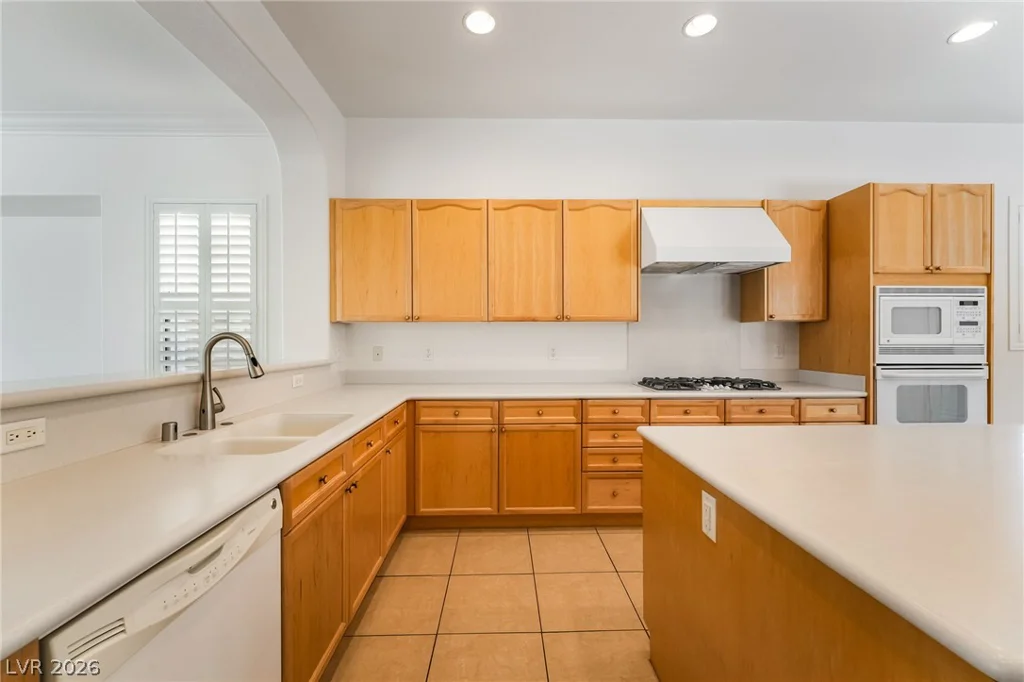 7390 Salvadora, Las Vegas, NV 89113