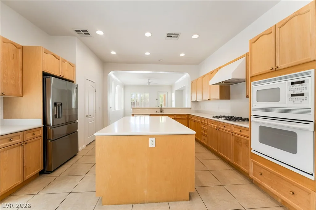 7390 Salvadora, Las Vegas, NV 89113