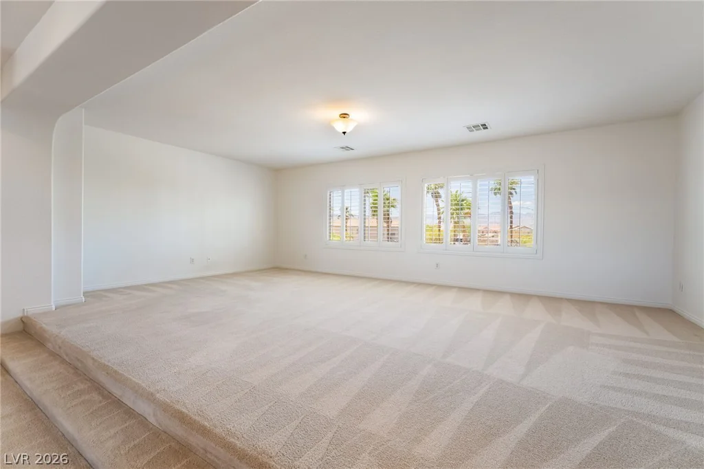 7390 Salvadora, Las Vegas, NV 89113