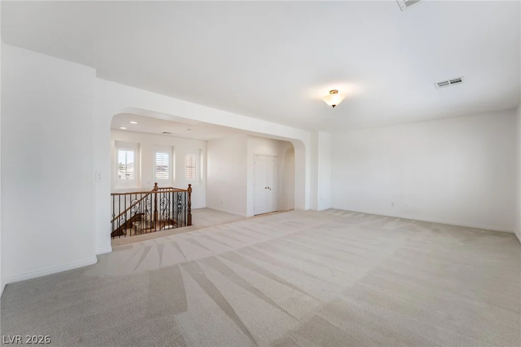 7390 Salvadora, Las Vegas, NV 89113