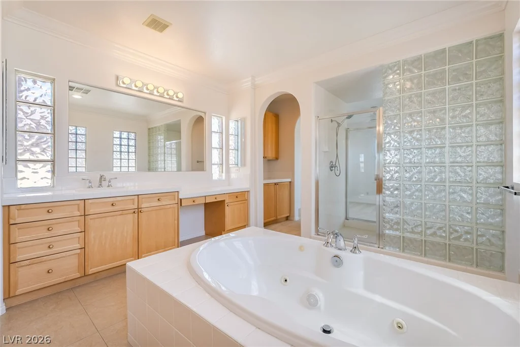 7390 Salvadora, Las Vegas, NV 89113
