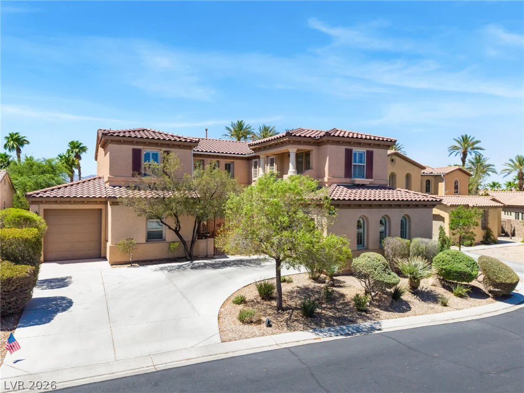 7390 Salvadora, Las Vegas, NV 89113
