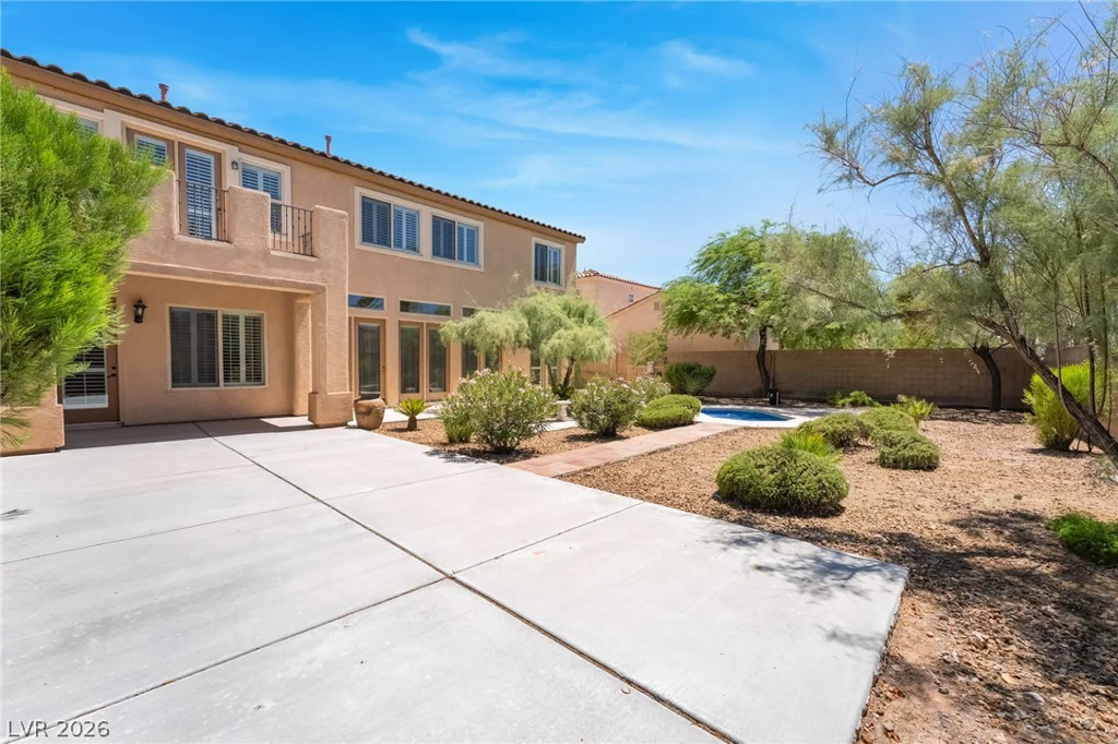 7390 Salvadora, Las Vegas, NV 89113