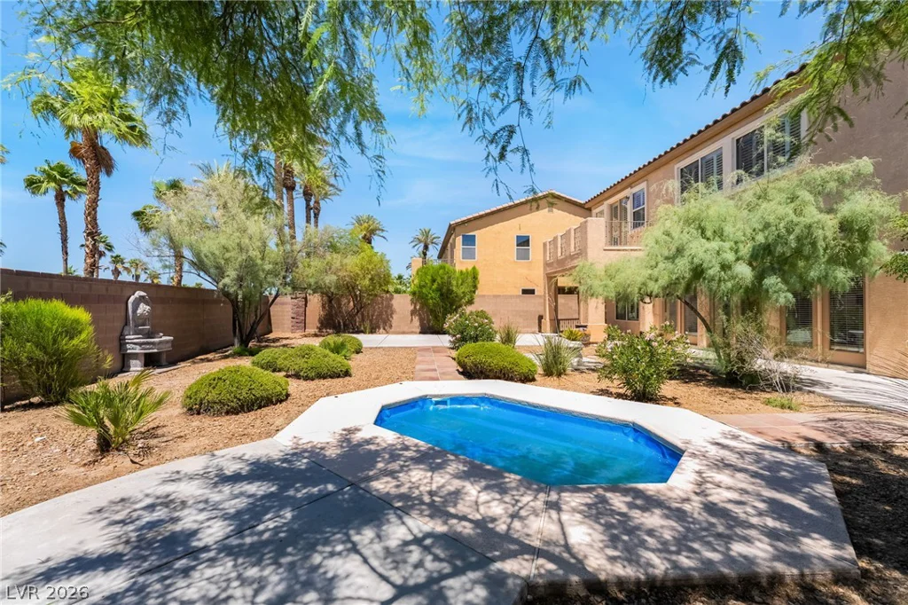 7390 Salvadora, Las Vegas, NV 89113