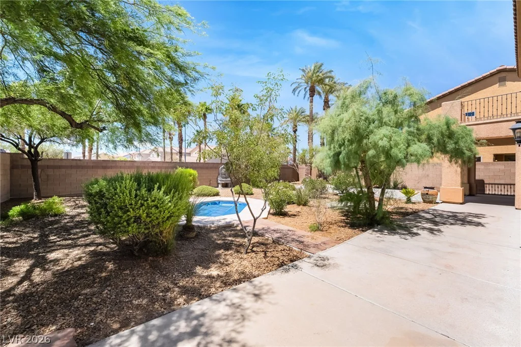 7390 Salvadora, Las Vegas, NV 89113