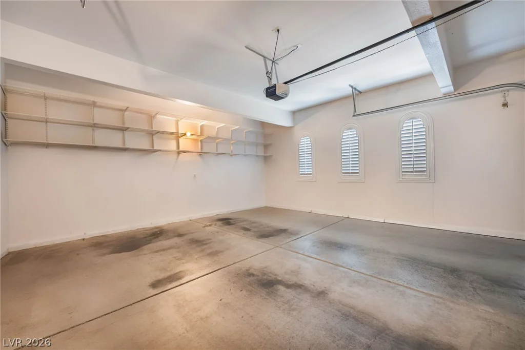 7390 Salvadora, Las Vegas, NV 89113
