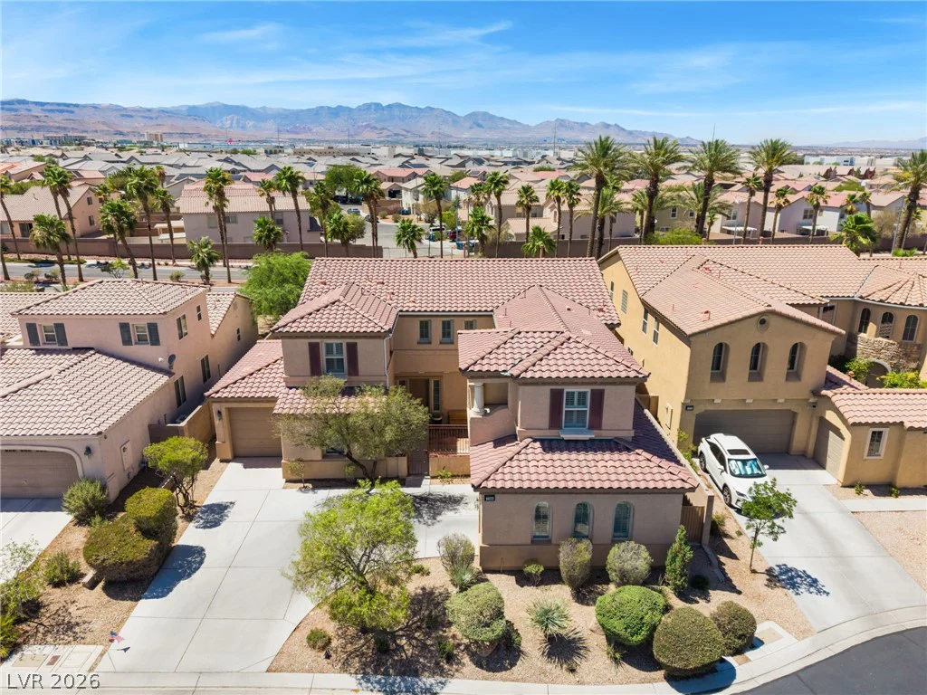 7390 Salvadora, Las Vegas, NV 89113