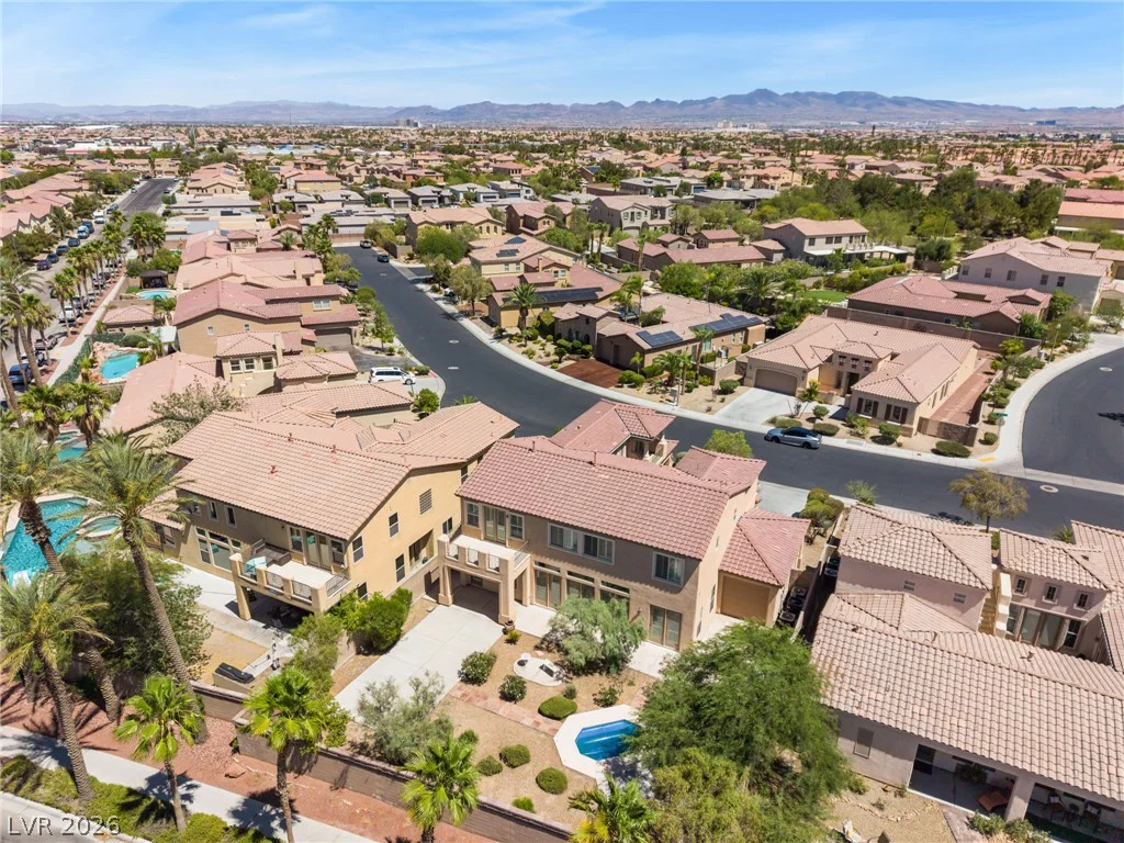 7390 Salvadora, Las Vegas, NV 89113