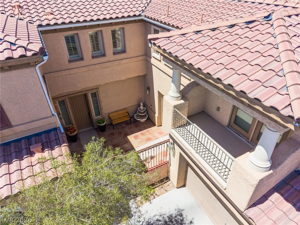 7390 Salvadora, Las Vegas, NV 89113