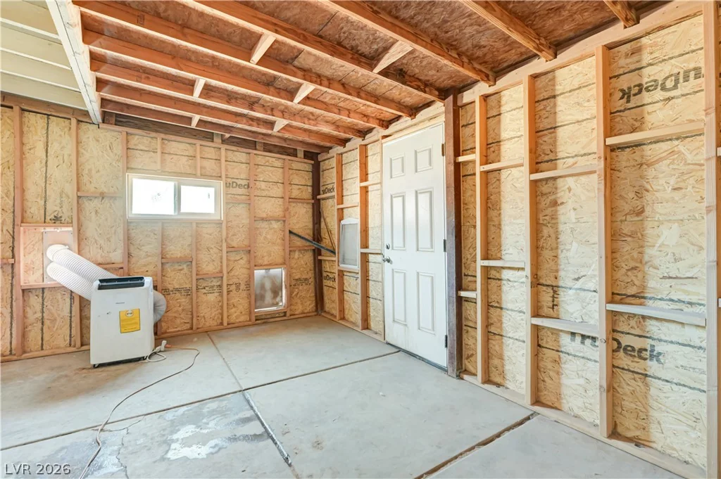 2829 Emmons, North Las Vegas, NV 89030