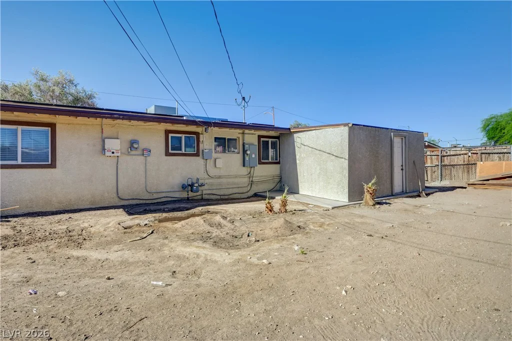 2829 Emmons, North Las Vegas, NV 89030