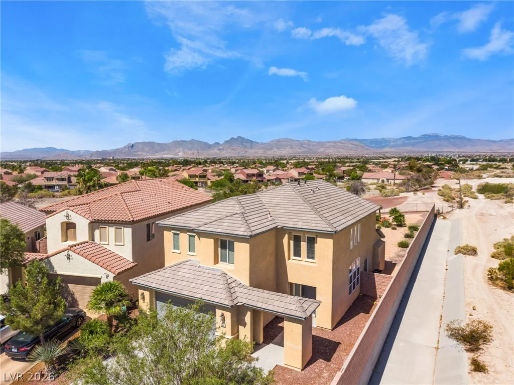 8941 Martin Downs, Las Vegas, NV 89131