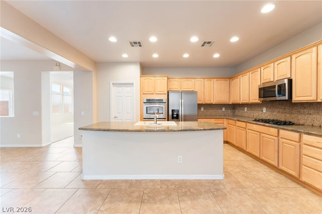 8941 Martin Downs, Las Vegas, NV 89131