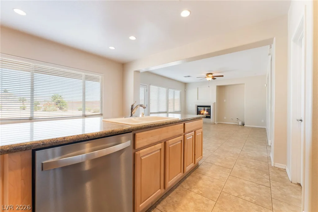 8941 Martin Downs, Las Vegas, NV 89131